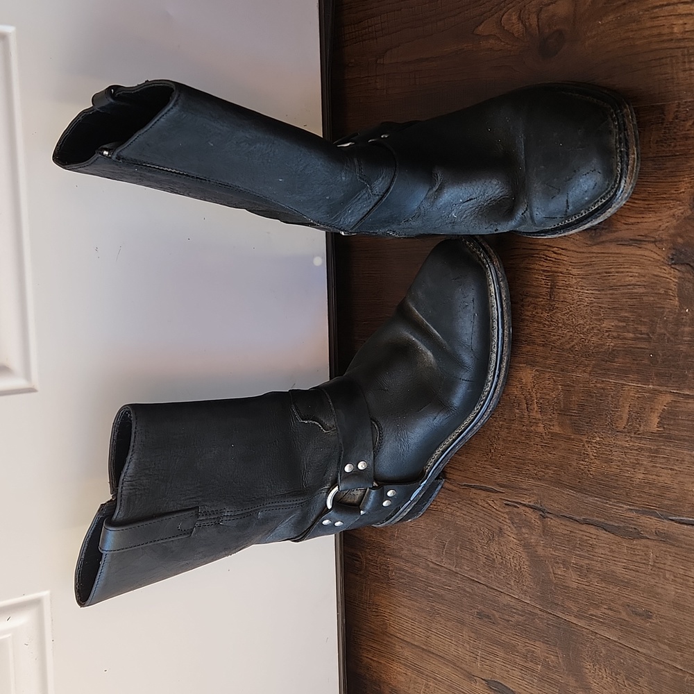 Kids black leather boots